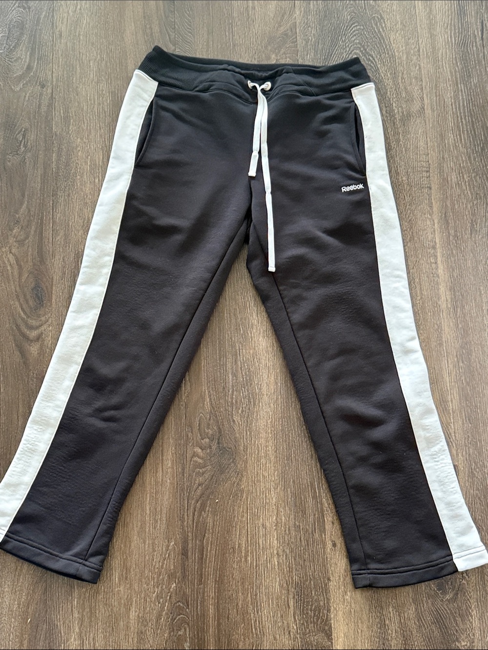 Vintage Reebok Black Joggers with White Side Panels capri